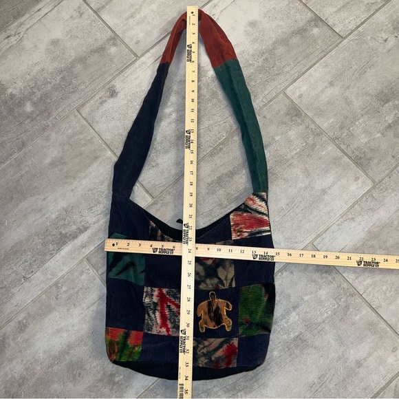 Colorful Patchwork Turtle Corduroy Shoulder Bag - Picture 6 of 9